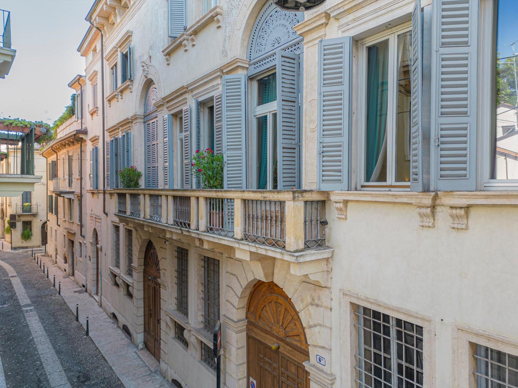 Corte Realdi - Palazzo Camozzini Verona Eksteriør bilde
